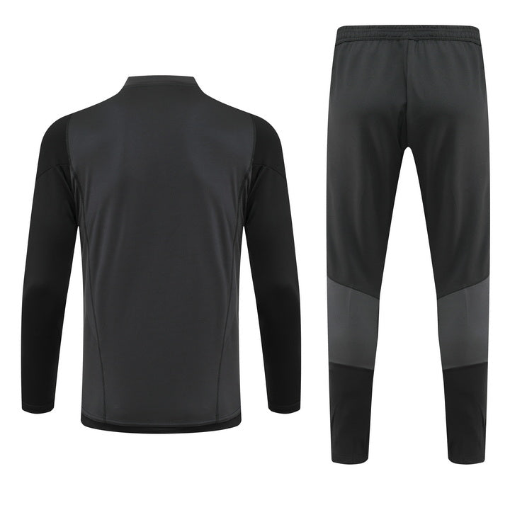 Conjunto Frio de Treino  Real Madrid 23/24 - Cinza