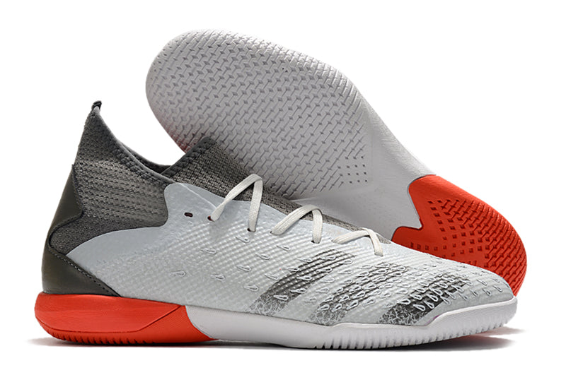 Chuteira Adidas Predator Freak 3 - Futsal